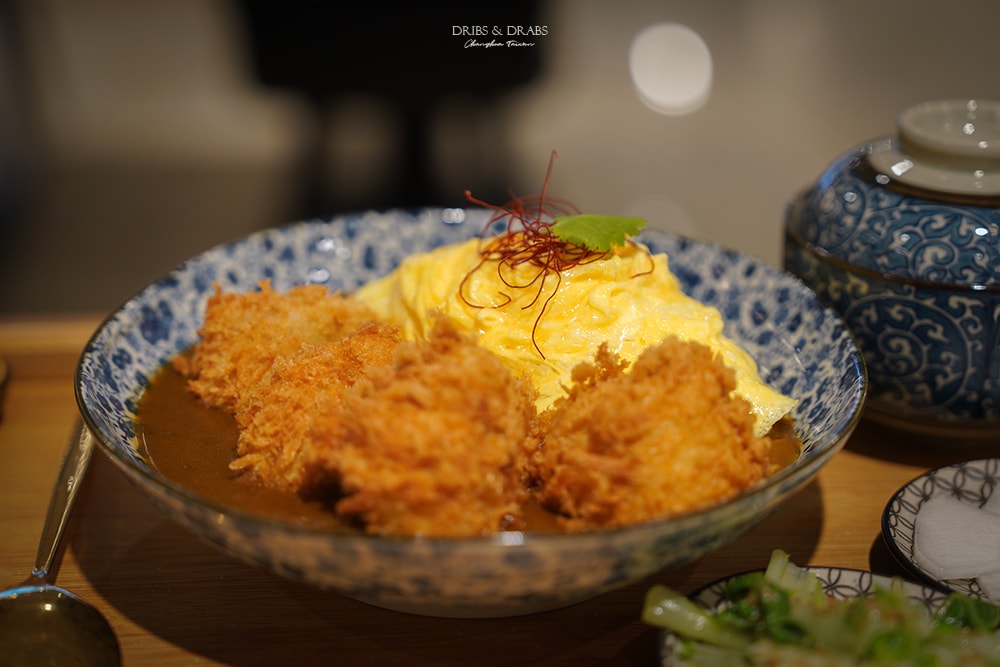 彰化員林美食食堂本舖両国大骰子熟成咖哩炸豬排定食