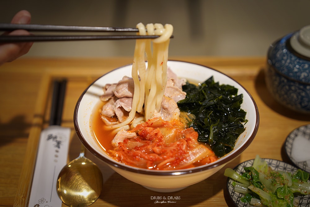 彰化員林美食食堂本舖両国豬肉泡菜烏龍麵定食