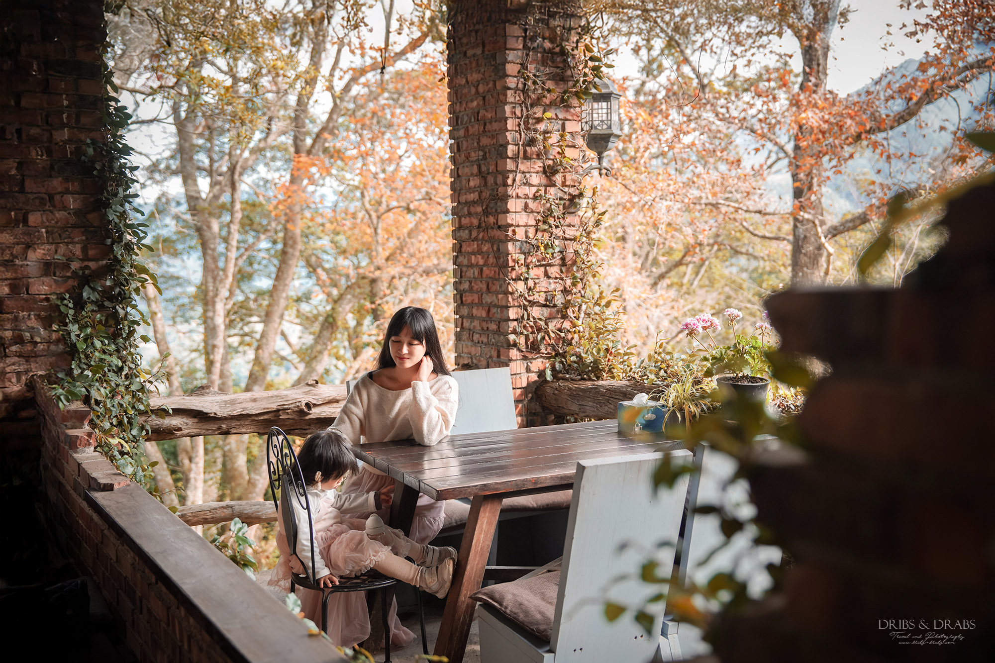 新竹尖石景觀餐廳推薦|拉號花園咖啡廳 (原6號花園) 隱身山林的紅磚玻璃屋,彷彿走進精靈國度 - 第20張圖 新竹尖石景觀餐廳推薦|拉號花園咖啡廳 (原6號花園) 隱身山林的紅磚玻璃屋,彷彿走進精靈國度